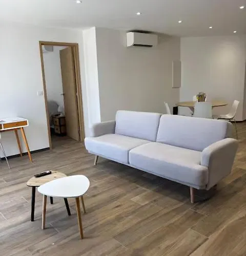 Rez De Proche D'ajaccio * Sarrola-Carcopino